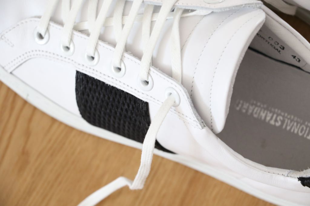 sneakers-blanche-noir-national-standard